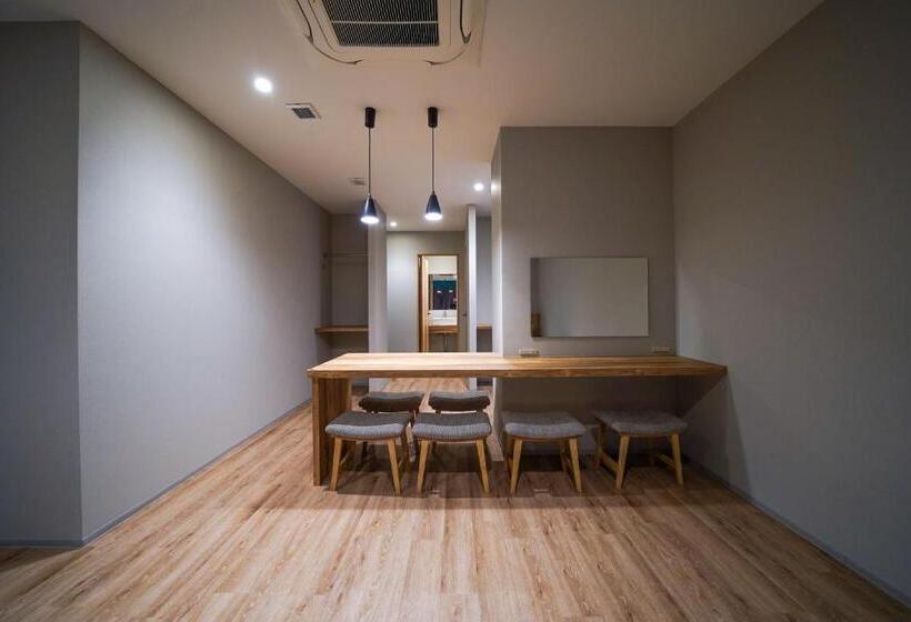 패밀리 스위트, Spresso East