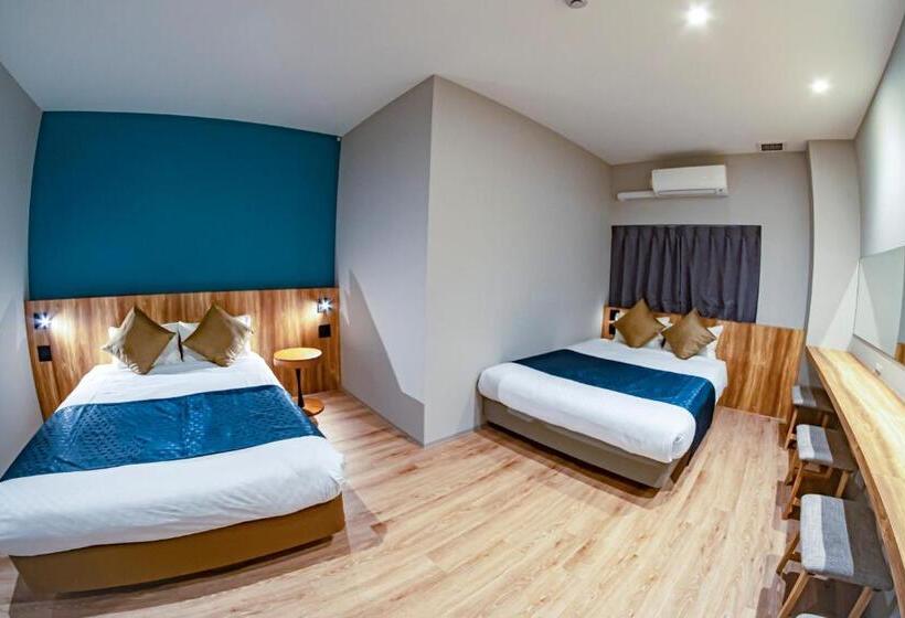 수피리어 스위트, Spresso East