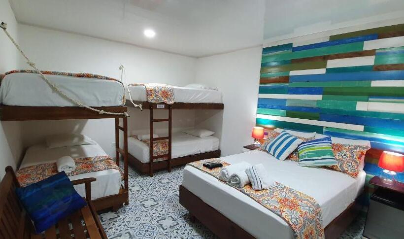 اتاق خانوادگی, Olas Del Caribe