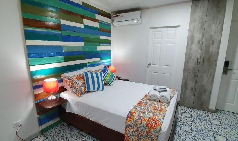 اتاق خانوادگی, Olas Del Caribe