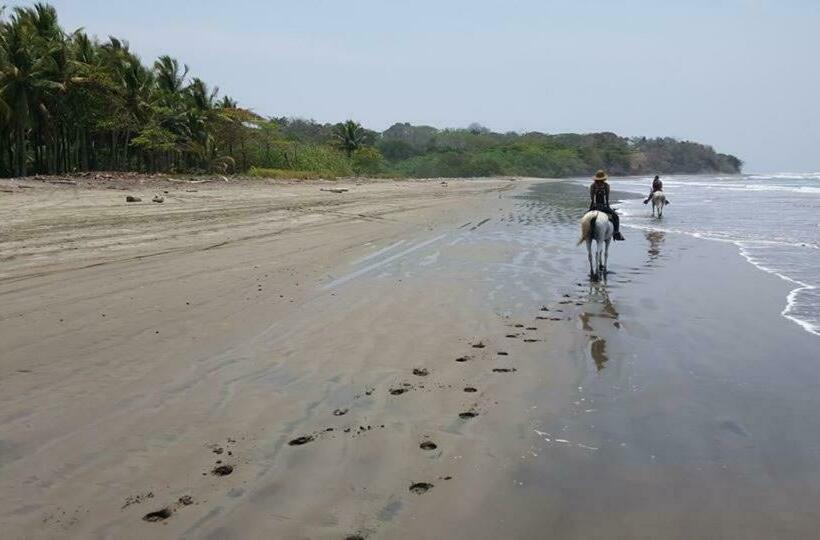 バルコニー付きスタンダードルーム, El Chante Surf House