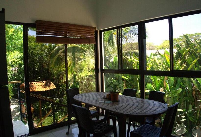 スタンダードルーム, El Chante Surf House