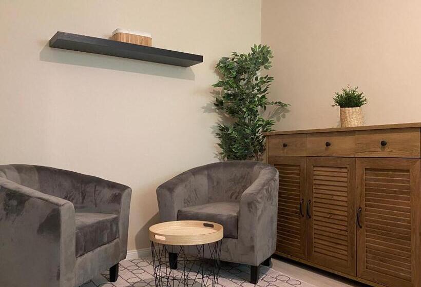 Апартаменты 1 Спальня, Cserke Apartmanház