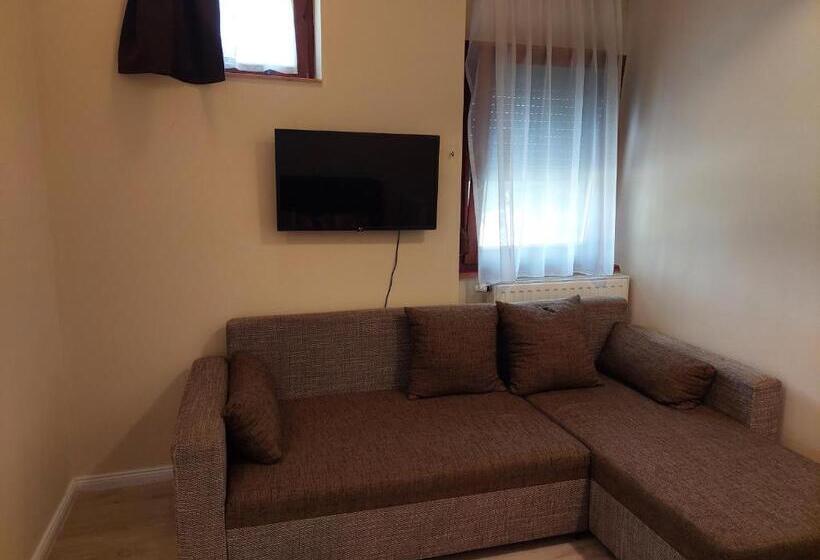 Апартаменты 1 Спальня, Cserke Apartmanház