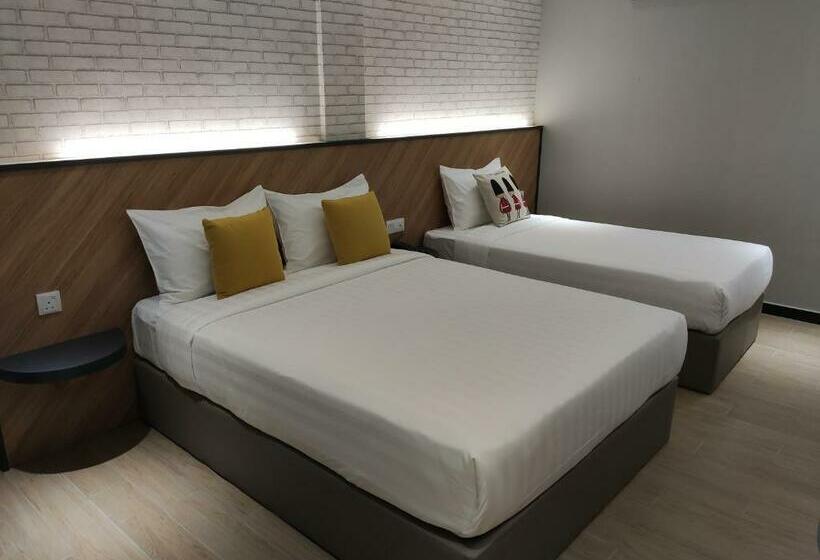 חדר משפחתי דלוקס, 99 Seri Kembangan Serdang