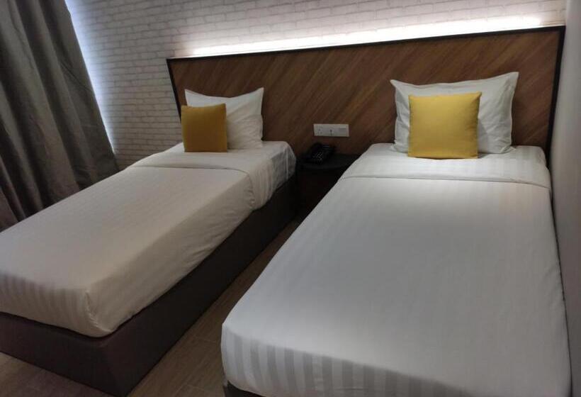 חדר דלוקס, 99 Seri Kembangan Serdang