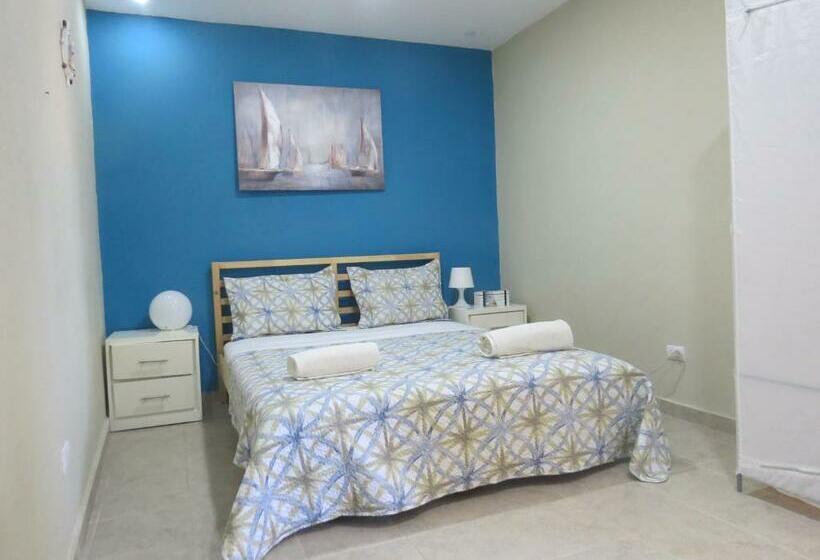 سوییت لوکس, Corales Punta Cana