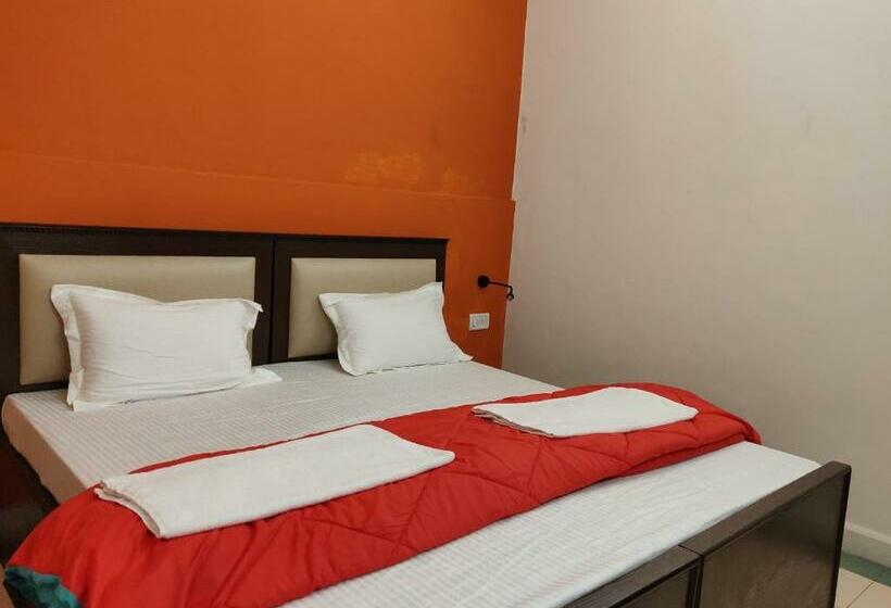 غرفة ديلوكس, Joey S Hostel Agra