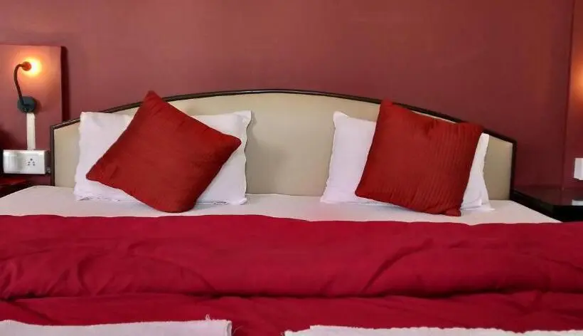 اتاق استاندارد با چشم‌انداز, Joey S Hostel Agra