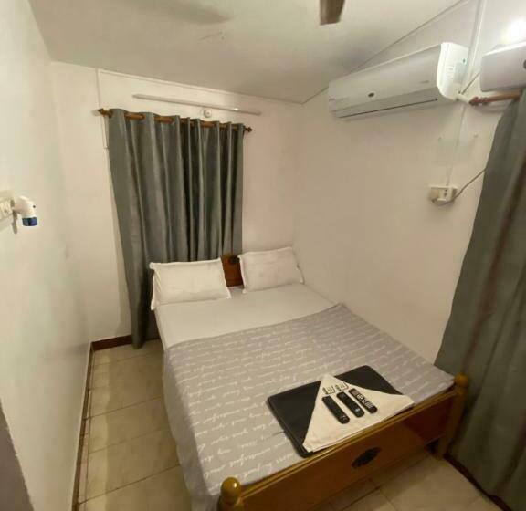 标准间带阳台, The Sea Shelter Home Stay
