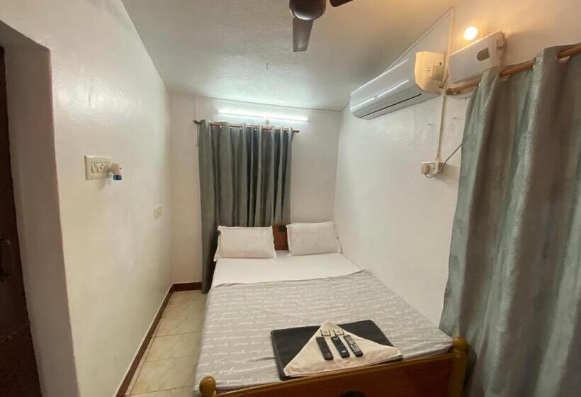 غرفة قياسية مزوَّدة بشُرفة, The Sea Shelter Home Stay