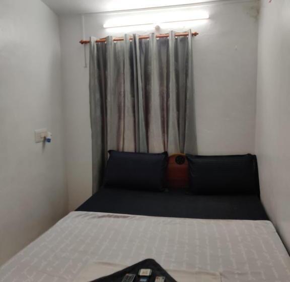 标准间带阳台, The Sea Shelter Home Stay