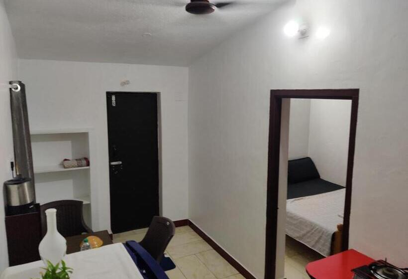 غرفة قياسية مزوَّدة بشُرفة, The Sea Shelter Home Stay