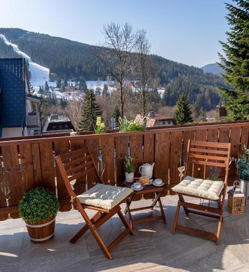 آپارتمان 1 خوابه, Pension George