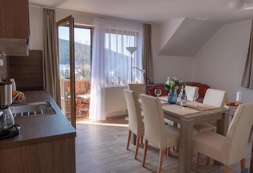 סוויטת 2 חדרי שינה, Pension George