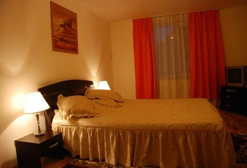 חדר סטנדרט עם מיטת קינג, Pensiunea Mountain King