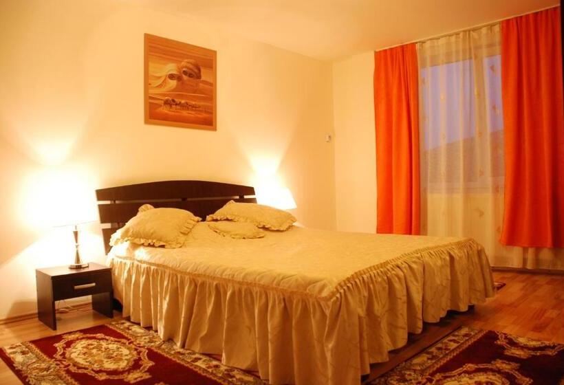 חדר סטנדרט עם מיטת קינג, Pensiunea Mountain King