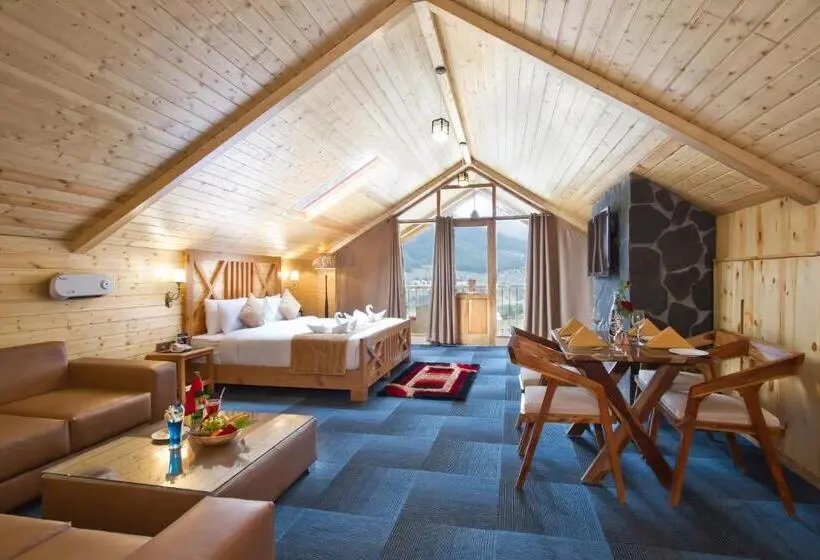 اتاق استاندارد با تخت بزرگ, The Whitestone Resorts