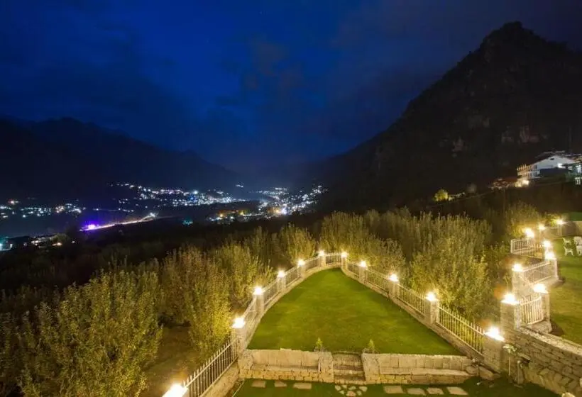 اتاق استاندارد با بالکن, The Whitestone Resorts
