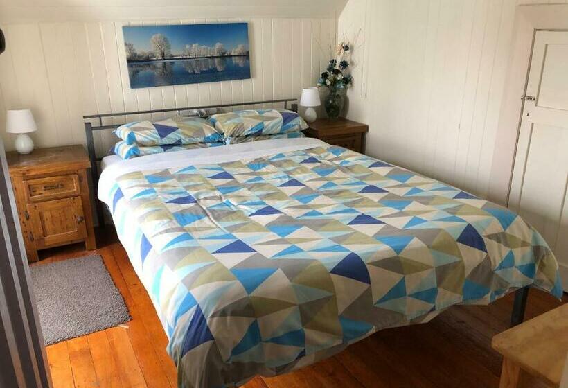 غرفة قياسية, Chalet Backpackers