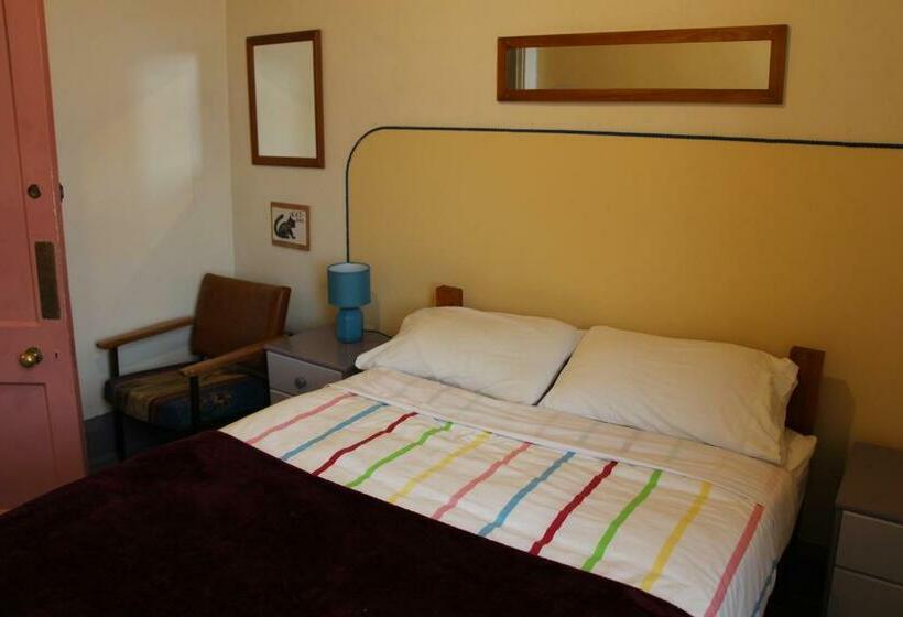 غرفة قياسية, Chalet Backpackers