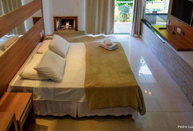 Люкс, Pousada Valle Dos Pássaros