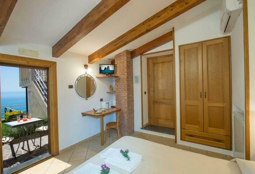 带海景的标准房, B&b Il Nespolo