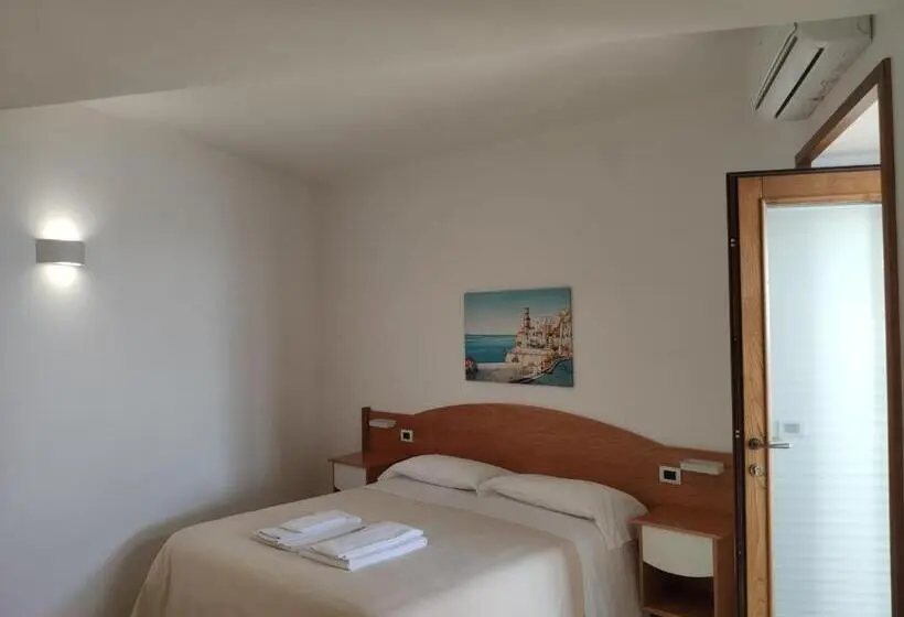 オーシャンビュースタンダードルーム, B&b Il Nespolo