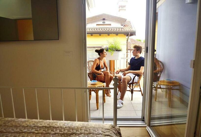 标准间带阳台, Casa Di Mirea