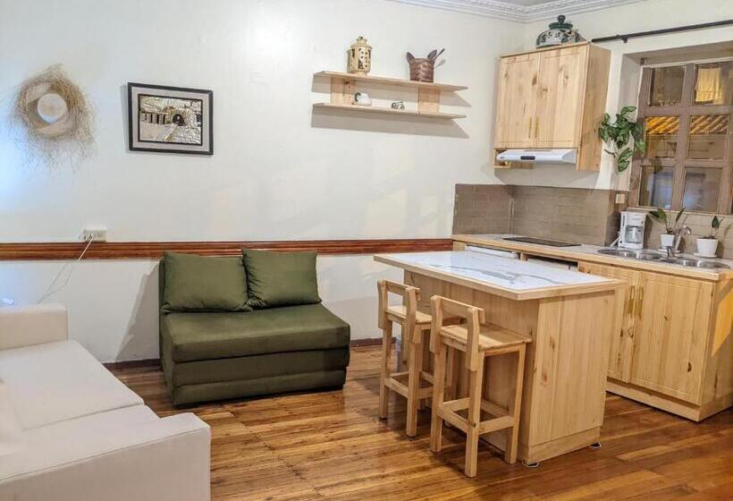 패밀리 스위트, La Casa Cuencana