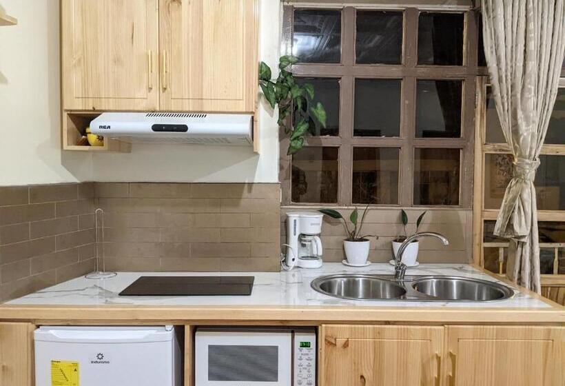 패밀리 스위트, La Casa Cuencana