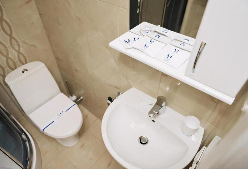 سوییت سوپریور, Central Magnat Cinema