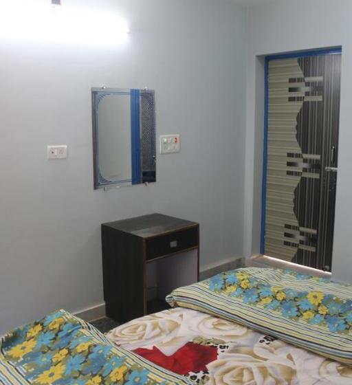 带露台的标准房间, Golden Crown Laxman Jhula