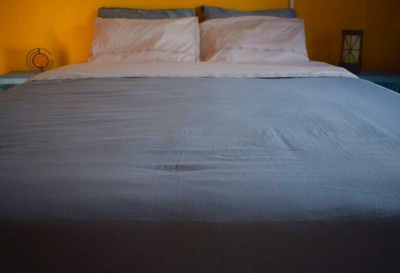 バス共有のスタンダードルーム, Mar De Fondo Hostel