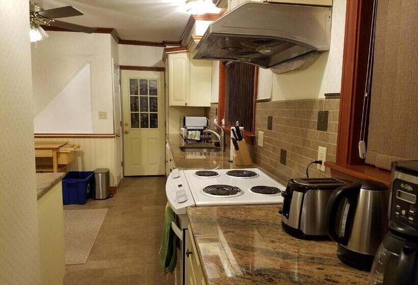 חדר סטנדרט חדר אמבטיה משותף, Tranquil House In Cambridge