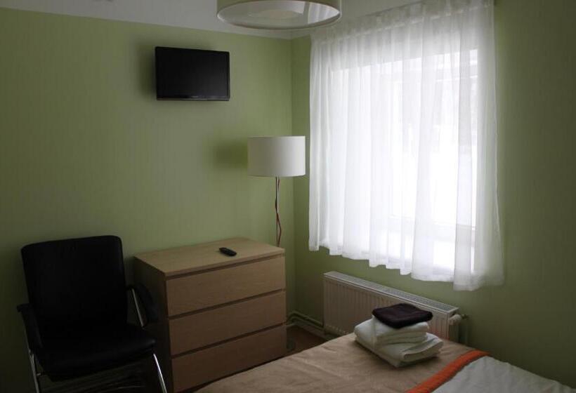 آپارتمان 1 خوابه, Martas Nams