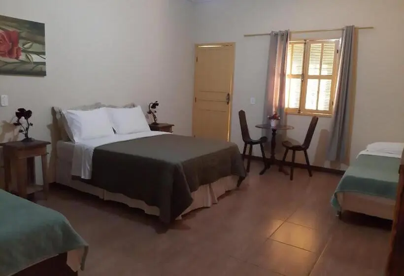 اتاق استاندارد چهار تخته, Pousada As Relíquias De Minas