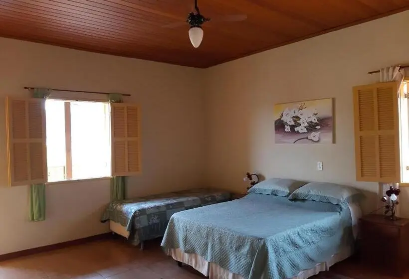 اتاق استاندارد سه نفره, Pousada As Relíquias De Minas