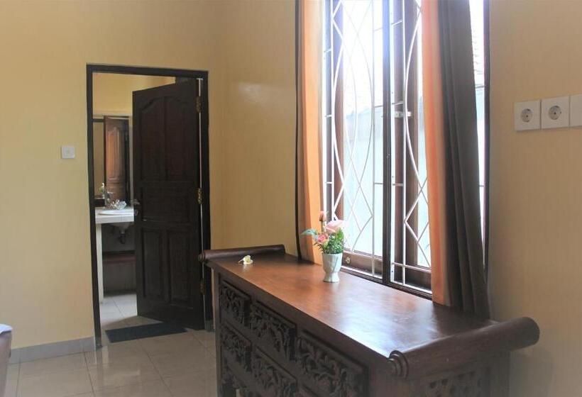 Номер Стандарт с Террасой, Silvy Guesthouse
