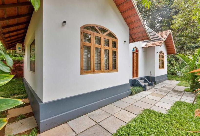 Вилла 1 Спальня, Stayvista At Serene Valley With Bonfire & Badminton