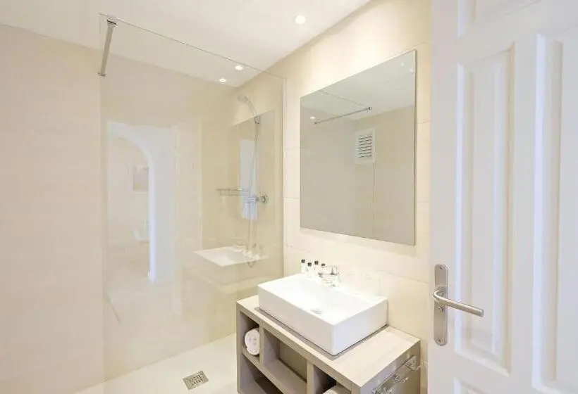 استودیوی استاندارد, Azuline Apartamentos Can Sanso