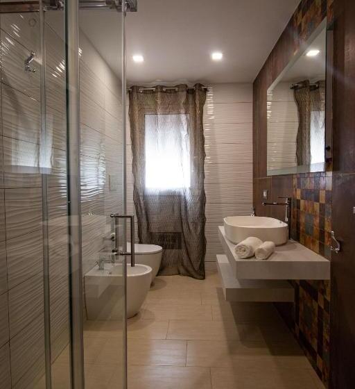 غرفة قياسية رباعية, Independence House Holiday