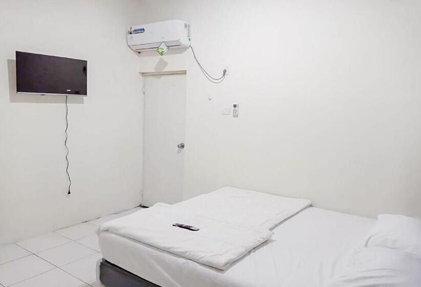 이코노미 룸, Agnes Residence Near Blok M Mitra Reddoorz