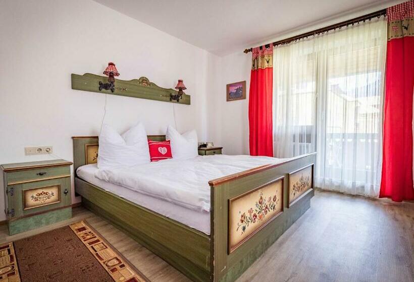 Standard-huone, Am Rupertuspark