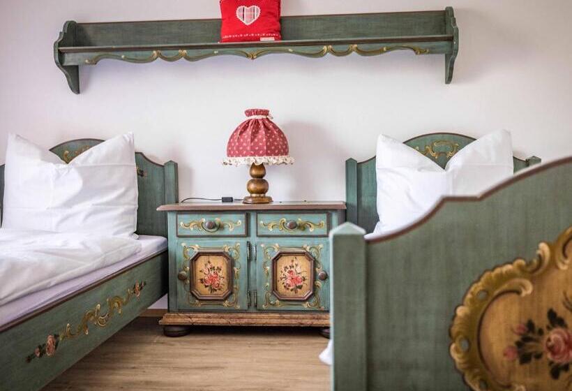 Standard-huone, Am Rupertuspark