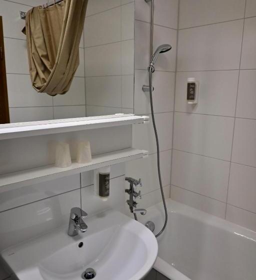 Deluxe-huone, Am Rupertuspark