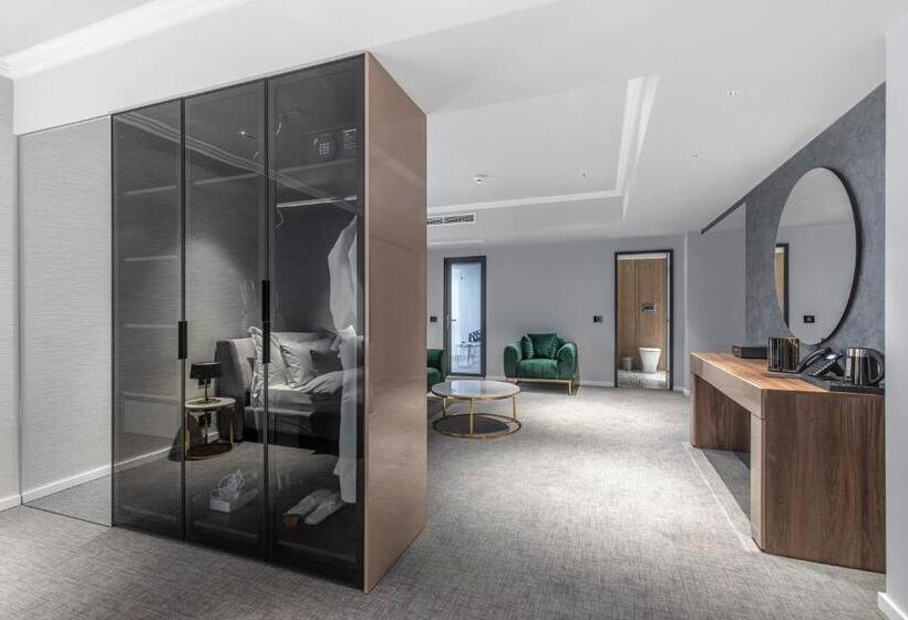 Апартаменты 1 Спальня, Kristal Focsani