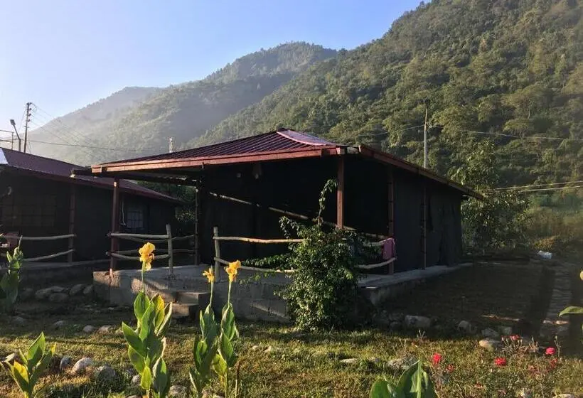 スーペリアールーム, Nayar Valley Retreat