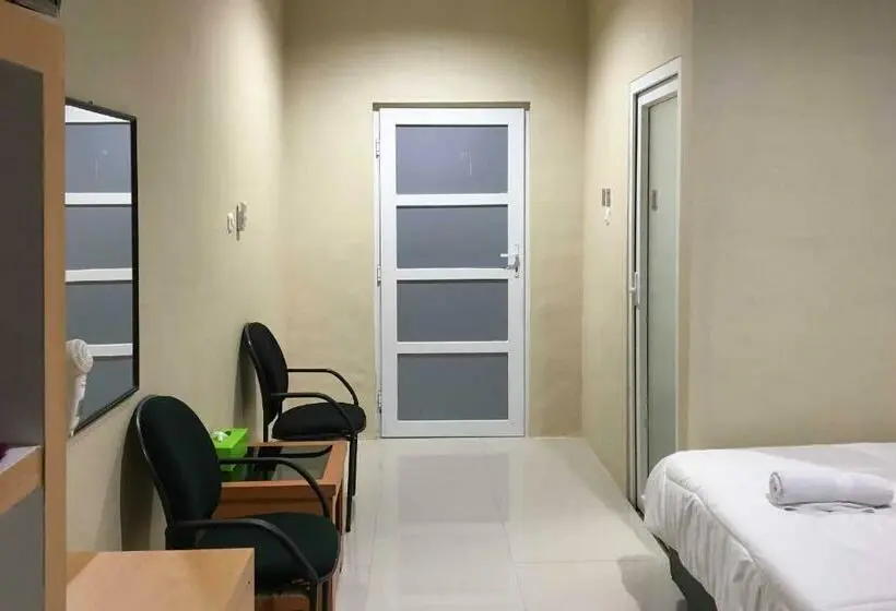 スーペリアールーム, Wisma Syariah Uinsu Medan Mitra Reddoorz