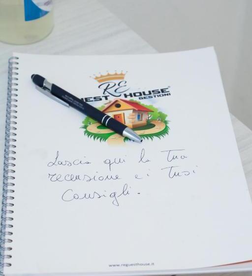 اتاق استاندارد با سرویس بهداشتی مشترک, Guest House Malaguzzi